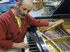 Expert Piano Tuning Boston - Massachusetts piano tuning